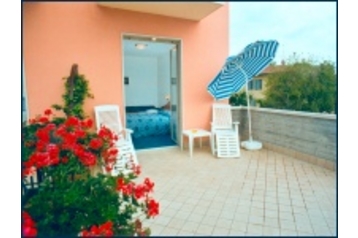 Италия Hotel Bardolino, Екстериор