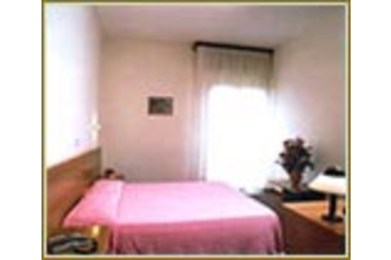 Италия Hotel Rimini, Экстерьер