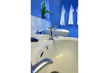 Great Britain Hotel Edinburgh, Exterior