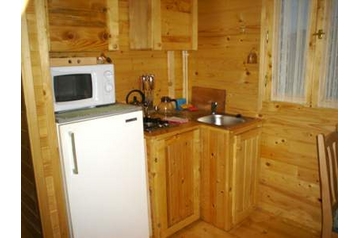 Ungarn Chata Mánfa, Eksteriør