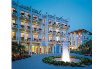 Италия Hotel Bardolino, Екстериор