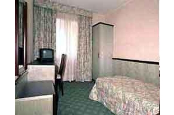 Hotel Susa 1