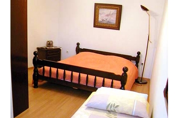 Horvátország Privát Pučišća, Exteriőr