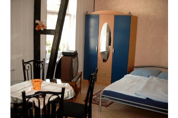 Německo Privát Bonn, Exteriér