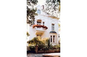 Viešbutis Bona / Bonn 1