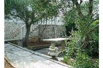 Croatie Chata Supetar, Extérieur