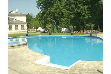 Польща Hotel Jasionka, Екстер'єр