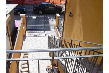 Itaalia Privát Riccione, Eksterjöör