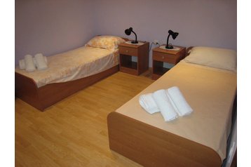Horvátország Privát Njivice, Interiőr