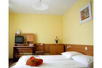 Словения Hotel Любляна / Ljubljana, Екстериор