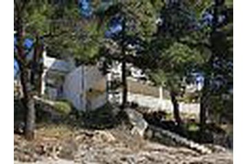 Kroatia Privát Gdinj, Eksteriør