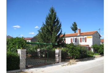 Chorvatsko Chata Kanfanar, Exteriér