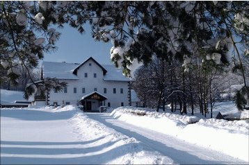 Polonia Penzión Świeradów-Zdrój, Exterior