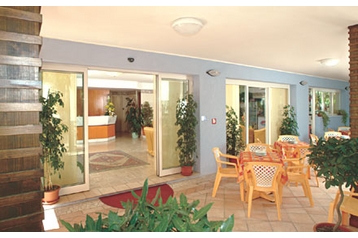 Italija Hotel Rimini, Eksterjeras