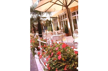 Italija Hotel Cattolica, Eksterijer