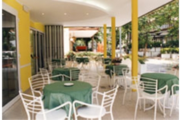 Italia Hotel Riccione, Exteriorul