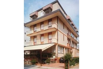 Италия Hotel Rimini, Экстерьер