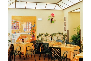 Italië Hotel Napels / Napoli, Exterieur