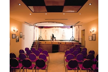 Itālija Hotel Neapole / Napoli, Eksterjers