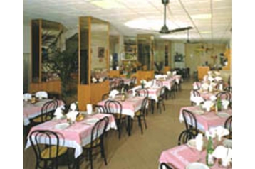 Italija Hotel Rimini, Eksterjeras