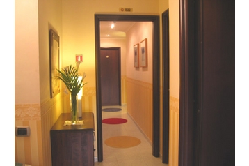 Hotel Cercola 1