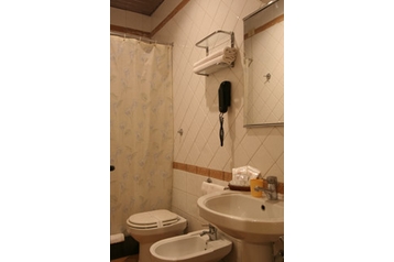 Włochy Hotel Neapol / Napoli, Zewnątrz