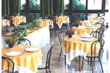 Włochy Hotel Cervia, Zewnątrz