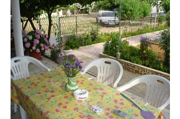 Hrvaška Byt Orebić, Eksterier