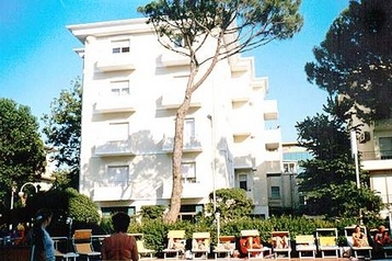 Отель Riccione 2