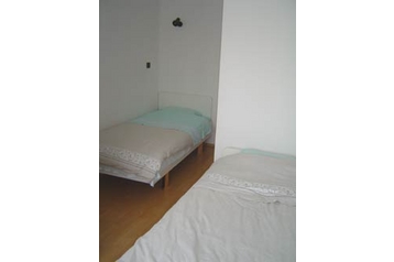 Croazia Byt Pula, Esterno