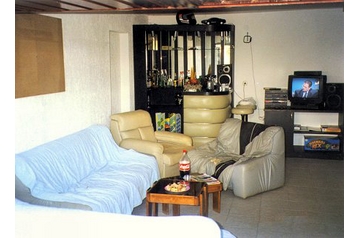 Kroatia Byt Rovinj, Eksteriør