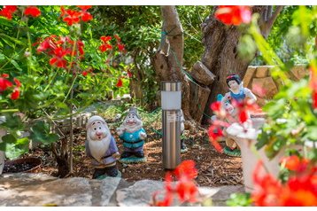 Chorvatsko Privát Kornić, Exteriér