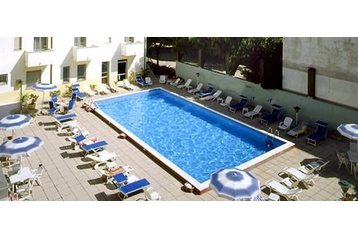 Italija Hotel Cesenatico, Eksterijer