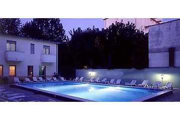 Italija Hotel Cesenatico, Eksterijer