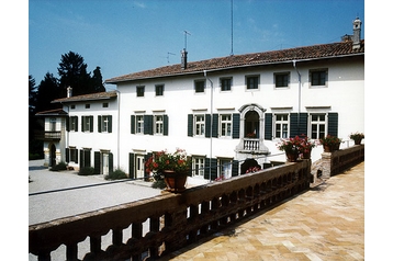 Italia Hotel Torreano, Exteriorul