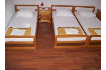 Kroatia Privát Vinišće, Eksteriør