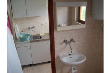 Kroatia Privát Vinišće, Eksteriør