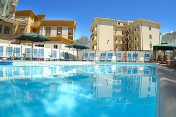 Italija Hotel Cesenatico, Eksterier