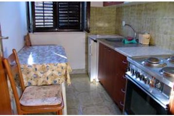 Kroatia Privát Molunat, Eksteriør