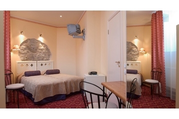 Estonia Hotel Tallin / Tallinn, Zewnątrz