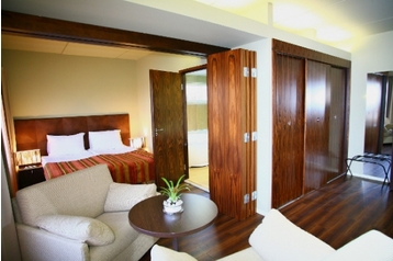 Estonia Hotel Tallinn, Exterior