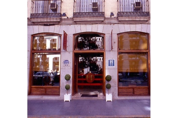 Espagne Hotel Madrid, Extérieur