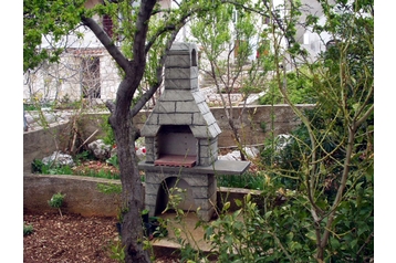 Horvaatia Privát Cres, Eksterjöör