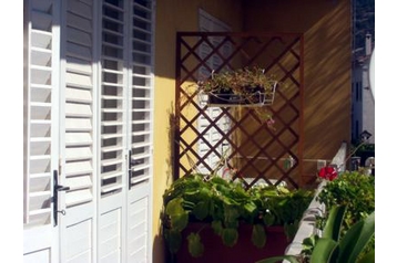 Horvaatia Privát Cres, Eksterjöör