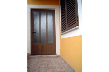 Horvaatia Privát Cres, Eksterjöör