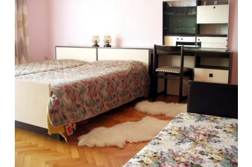 Horvaatia Privát Cres, Eksterjöör