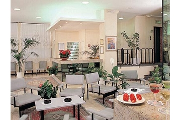 Италия Hotel Cattolica, Экстерьер