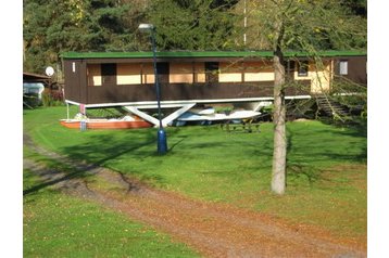 Czechy Bungalov Neveklov, Zewnątrz