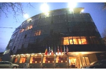 Románia Hotel Bukarest / Bucureşti, Exteriőr