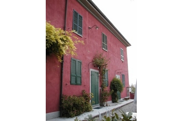 Italy Penzión Rovenscala, Exterior